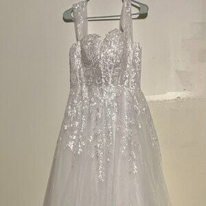 wedding dress